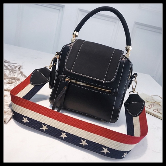 NEW KATE Tote Crossbody - Picture 2 of 8